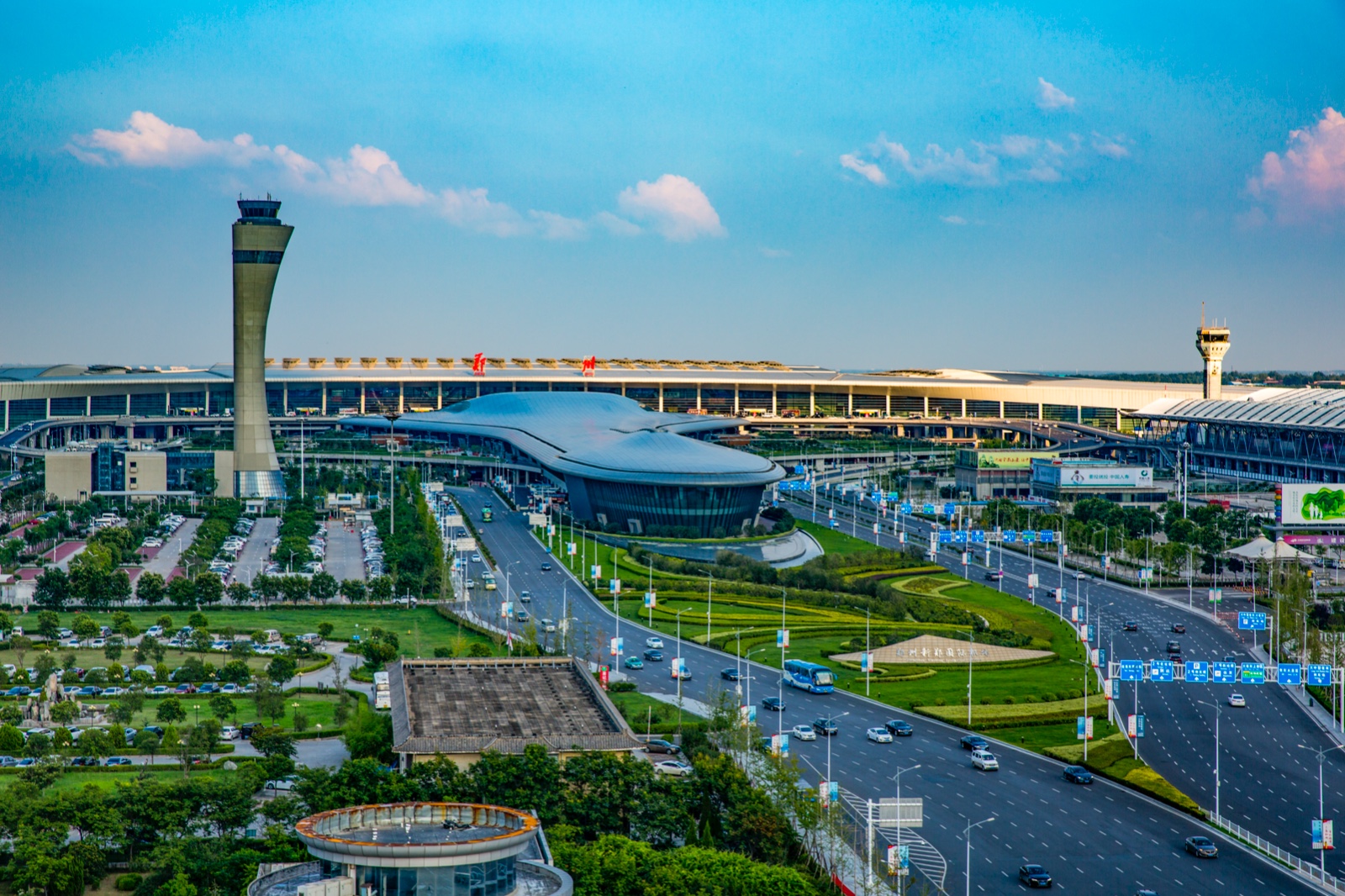 最新航空港区蓝图，重塑空中交通枢纽的未来展望